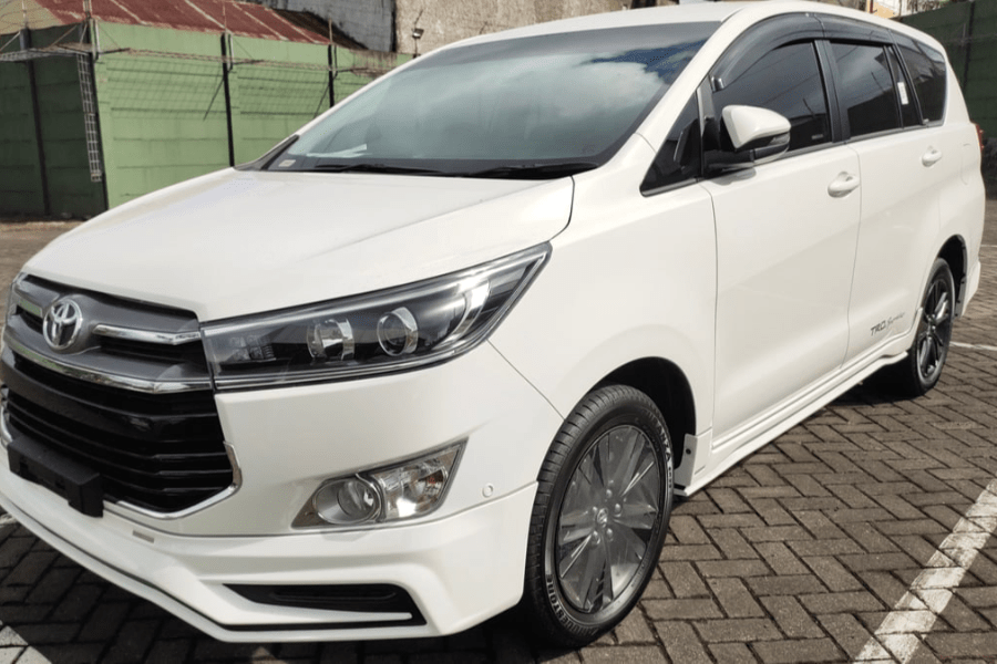Toyota Innova Reborn (8 Hours)